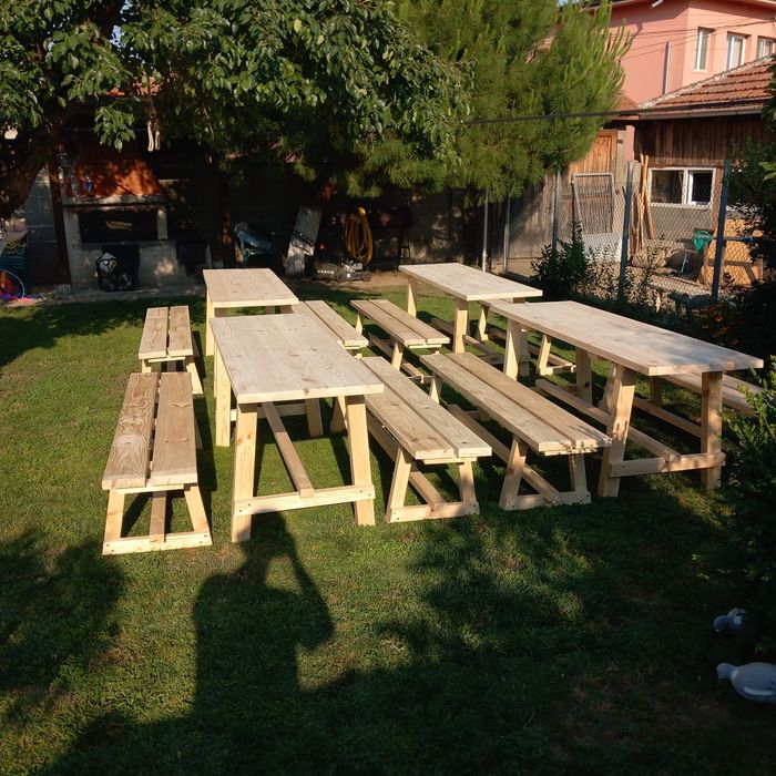 Маса с две пейки