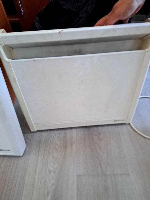 Calorifer convector de perete electric