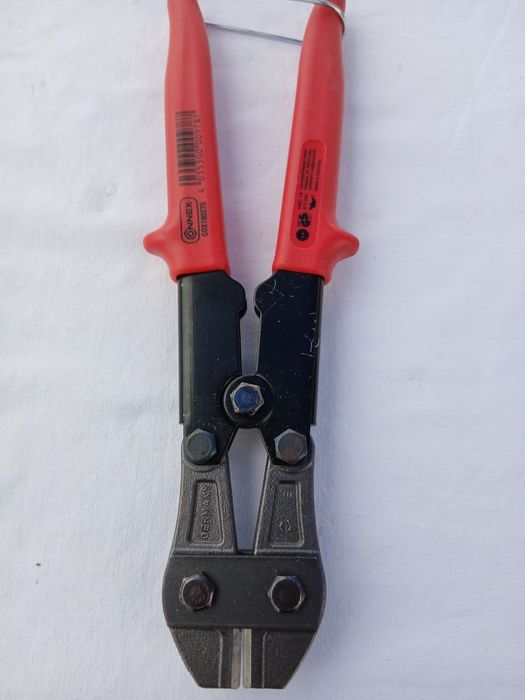 Clește petru tăiat bolțuri Connex COX180270