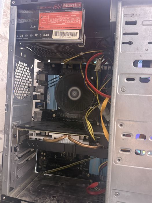 Tayyor pc hamma narsasi bilan