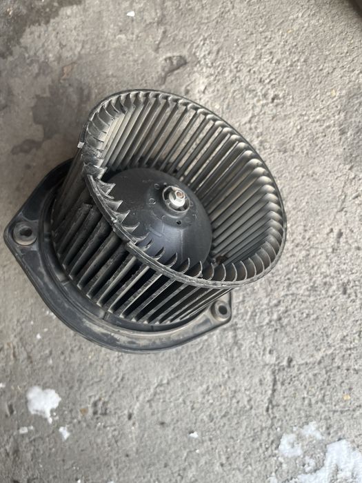 Моторчик печки приора