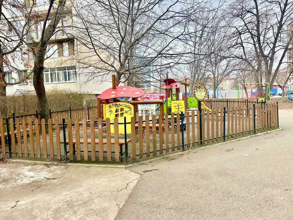 Продава се Тристаен апартамент в София, Красно село - 66 кв.м за 1831 €/кв.м - Снимка #12