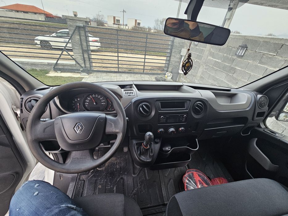 Renault Master 9000EUR/SCHIMB cu MINIBUS 8+1 sau auto frigorific