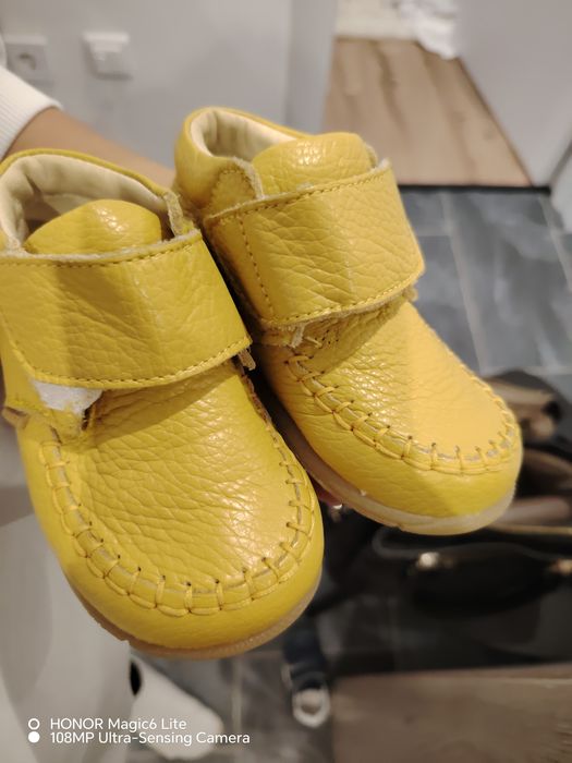 Нови Primigi 22 номер естествена кожа