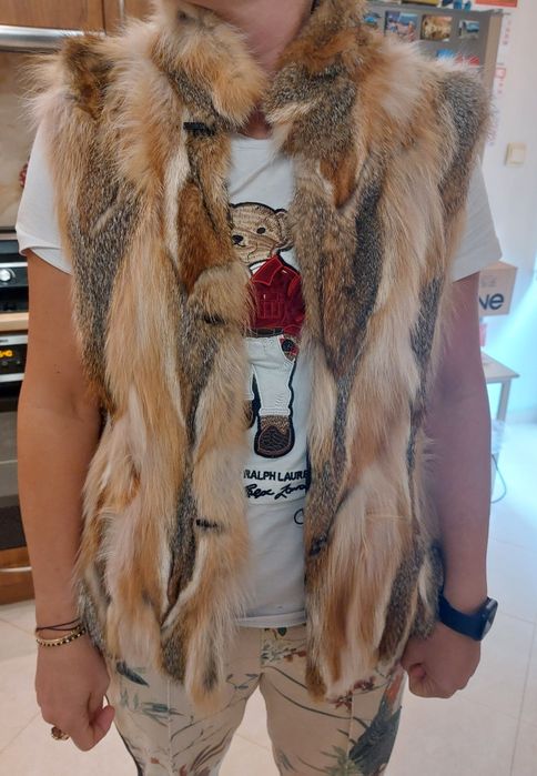 Палто заек и елек лисица