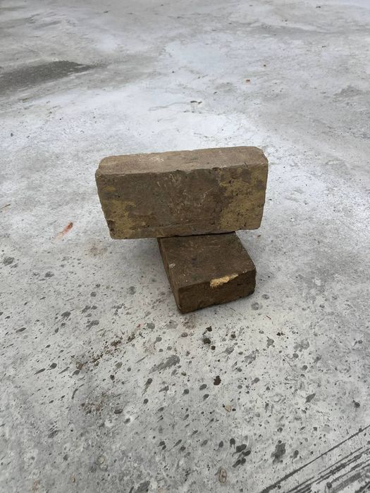 Советские кирпичи в отличном состоянии