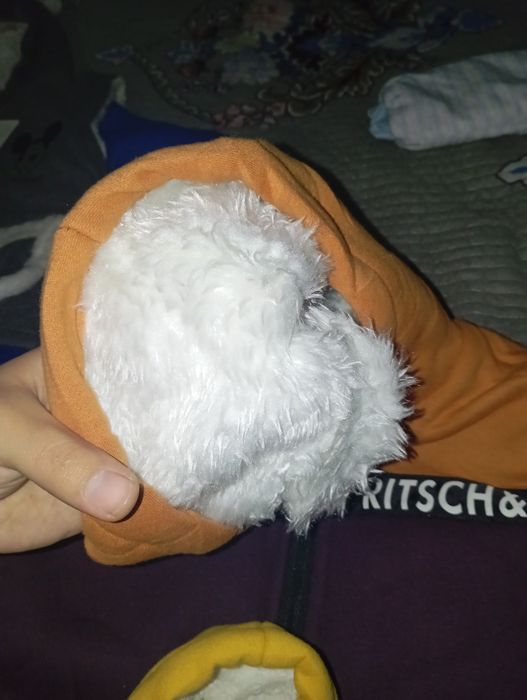 Yengi kiymla qishga qalin kurtka bor