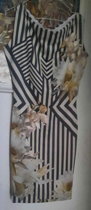 Рокля на 29 Desires   ,нова.