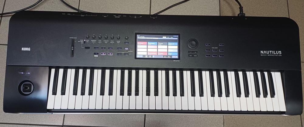 Korg Nautilus-61 Sintetizator