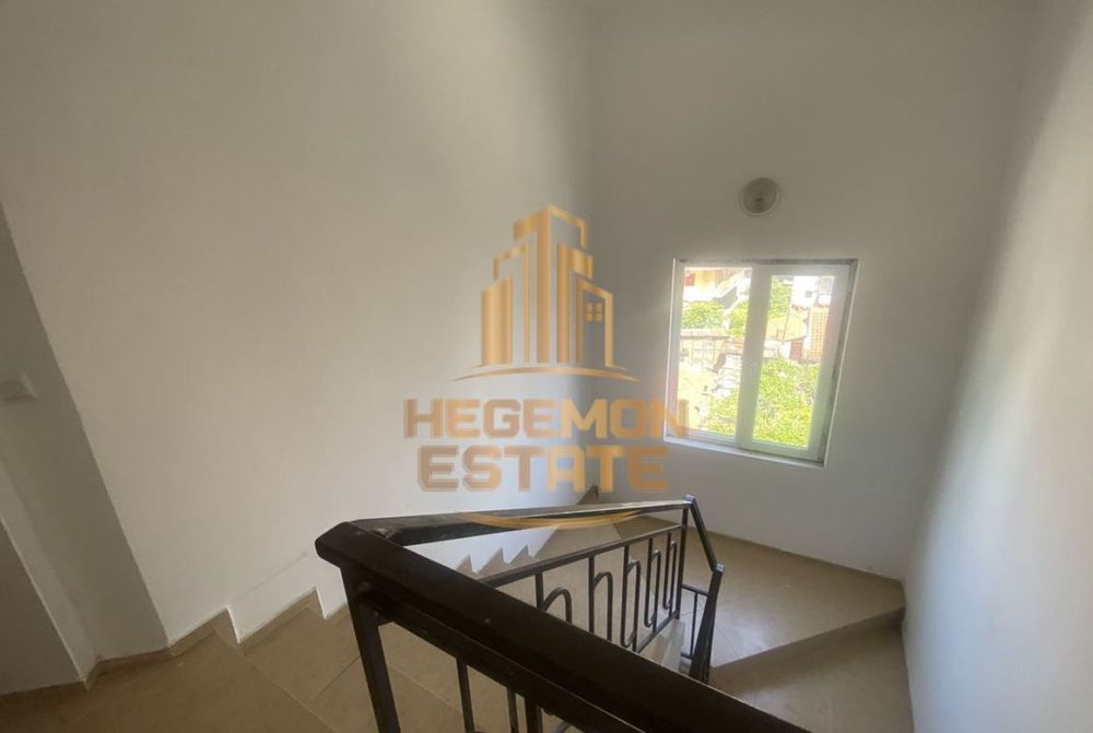 Продава се Двустаен апартамент в Варна, Погреби - 96 кв.м за 1403 €/кв.м - Снимка #8