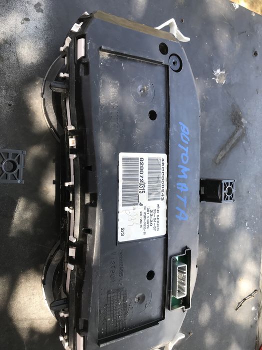 Ceasuri bord megane 2 si alte piese