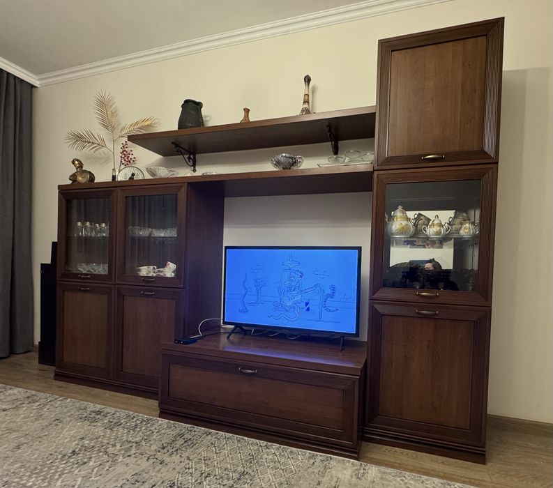 Продам стенку (горка) б/у