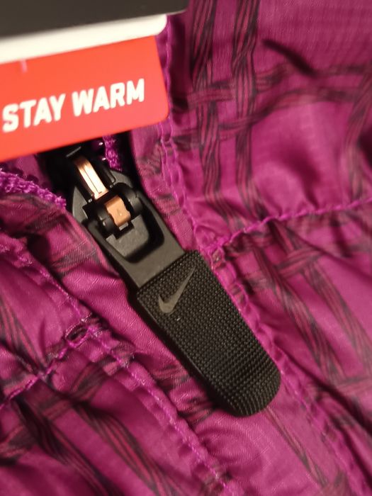 Nike дамско яке с гъши пух