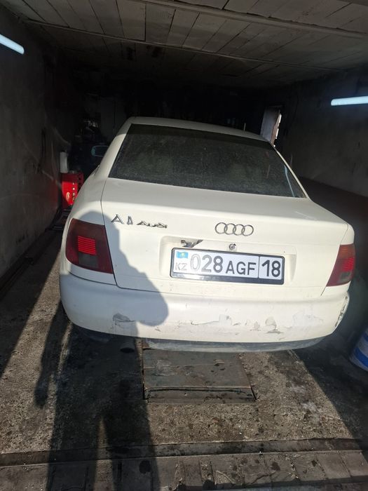 Продам ауди а4  казашка