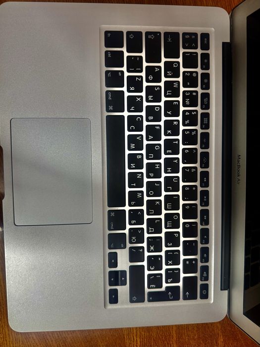 Срочно продаю MacBook Air