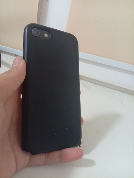 iPhone 8 продам б/у