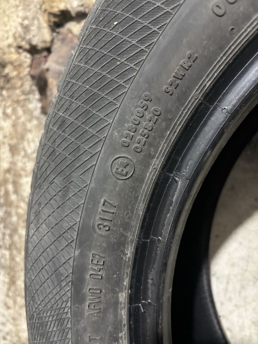 Vand/ schimb cu anvelope de vara  4 anvelope allseason Continental