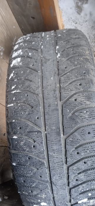 Продам  балон R15