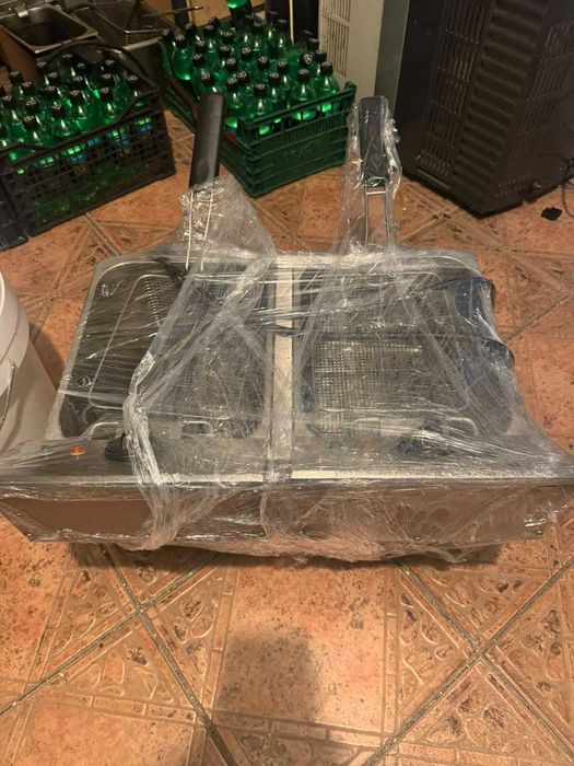 Фритюрници 2броя