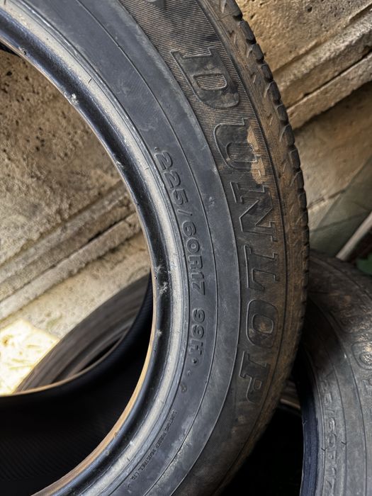 Vand anvelope vara Dunlop SP Sport 225/60/17