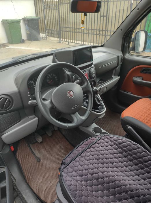 Vând Fiat Doblo 2009 1.9 MultiJet Diesel - 150.100 km ORIGINAL