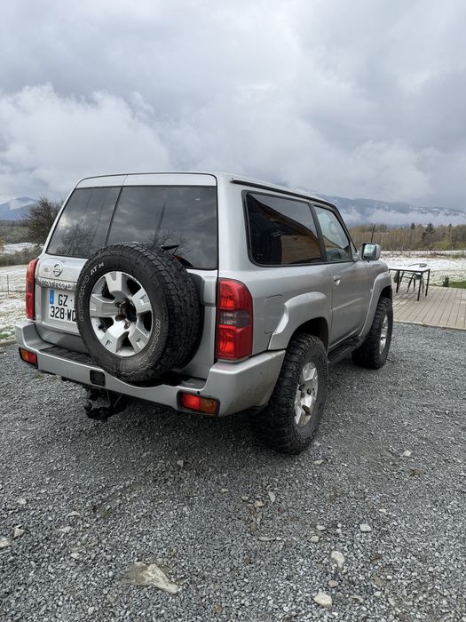 Nissan patrol y61 gu4