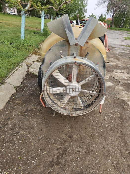 Вентилаторна пръскачка 900