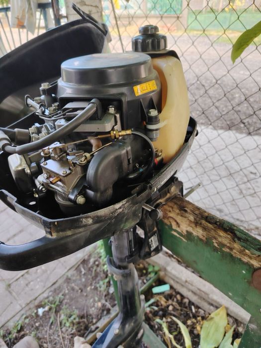 Двигател за лодка Suzuki