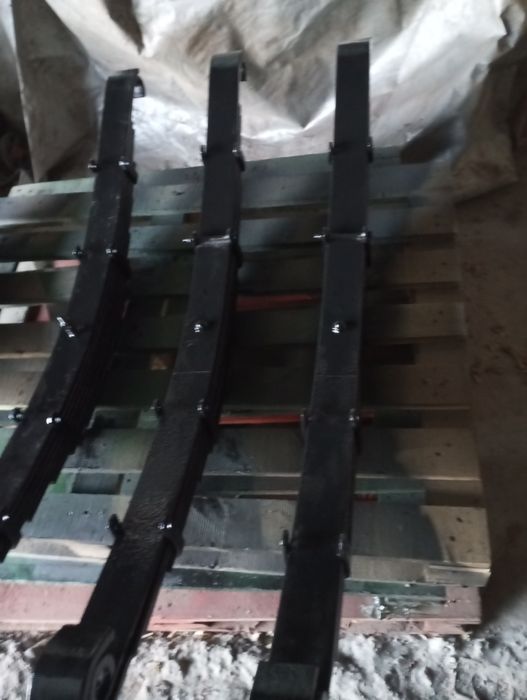 Trompă și arcuri remorca