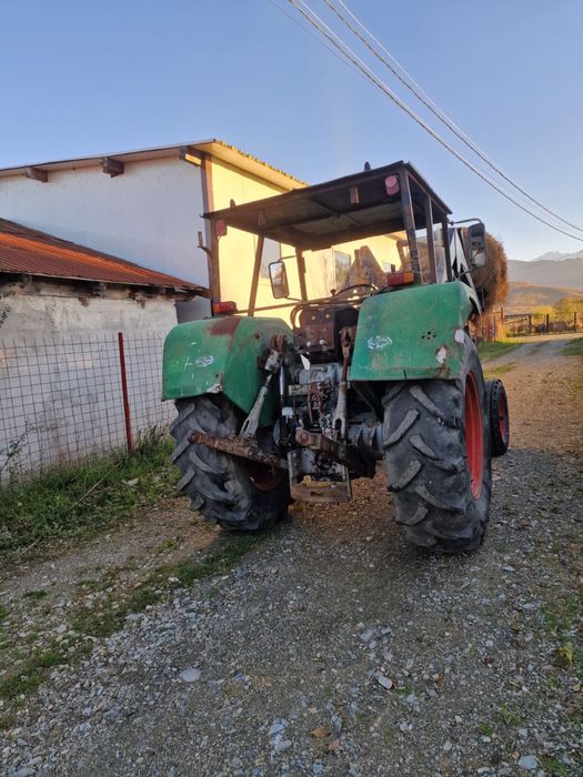 Tractor deutz-fahr 8006 cu incarcator frontal, servo, compresor!!
