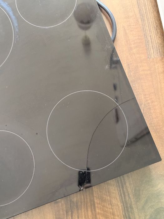 Plita electrica Beko pentru piese sticla sparta