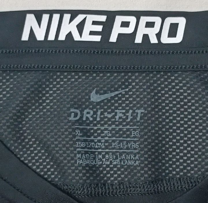 Nike PRO DRI-FIT Long Sleeve Top оригинална блуза ръст 158-170см Найк спорт фланелка тренировки термо блуза