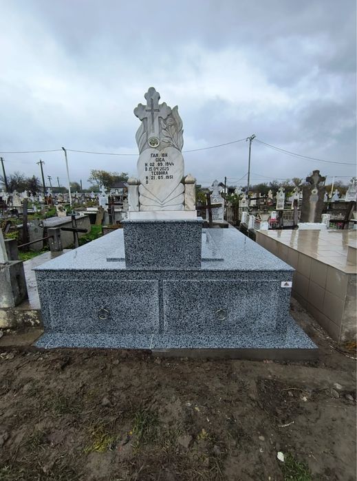 Constructii monumente funerare, Mozaic, Marmura, Granit. Cruci!