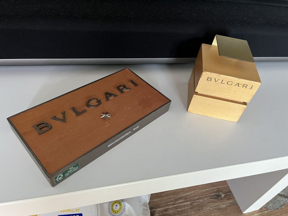 Bvlgari рекламна табела