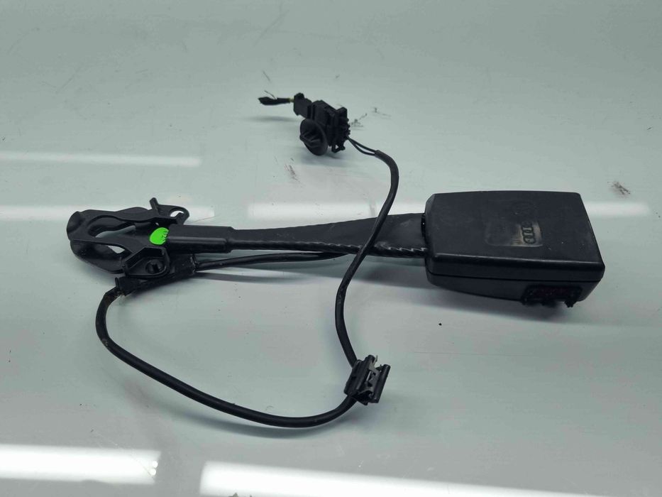 Capsa centura stanga fata Audi A4 (8K5, B8) Avant [Fabr 2008-2015] 8K