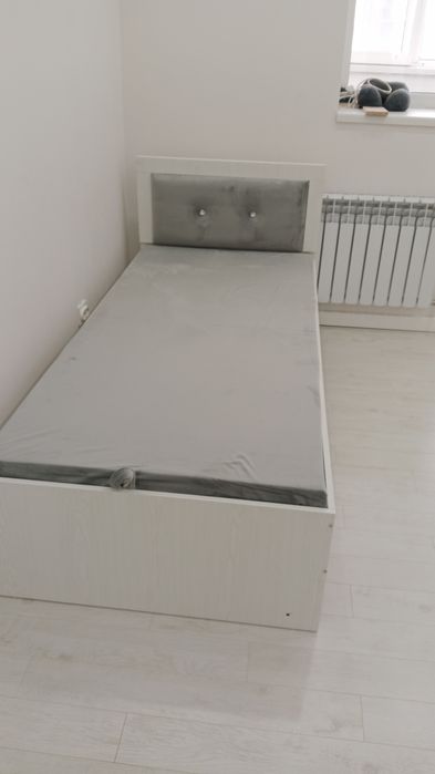 Кровать односпальная