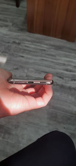 Samsung S21 + aybi yoʻq