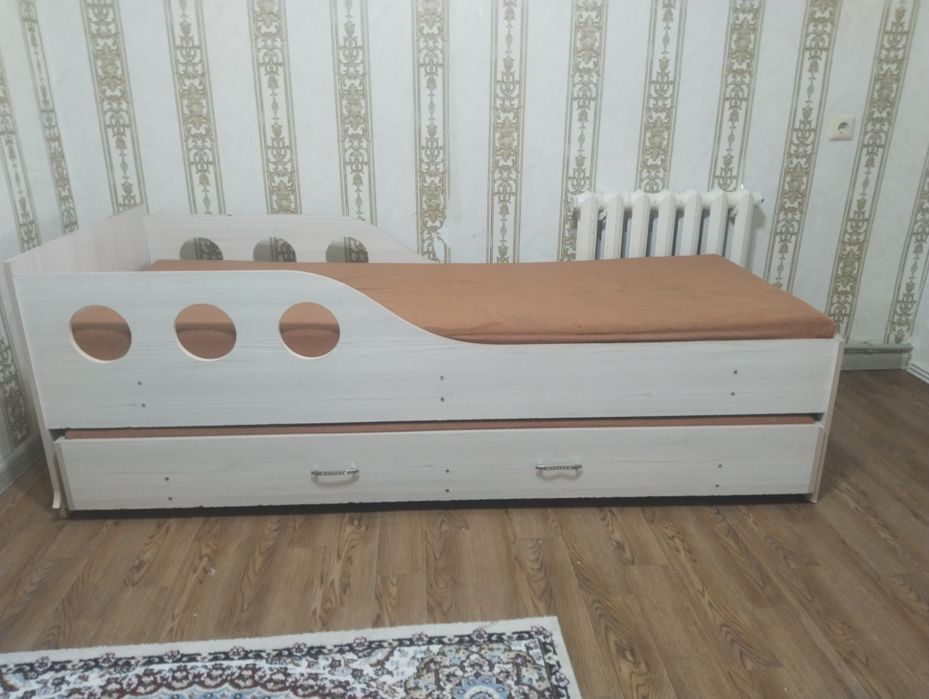 Кровать сатылады