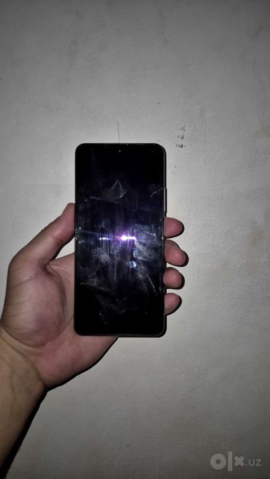 Xiaomi 11i 8/256 gb
