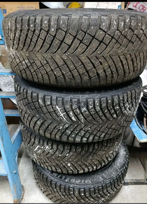 Продам шины с дисками
