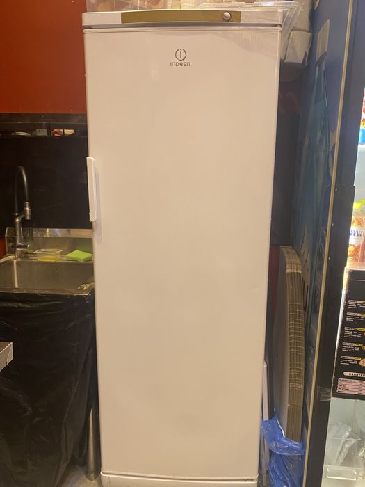 Морозильник Indesit