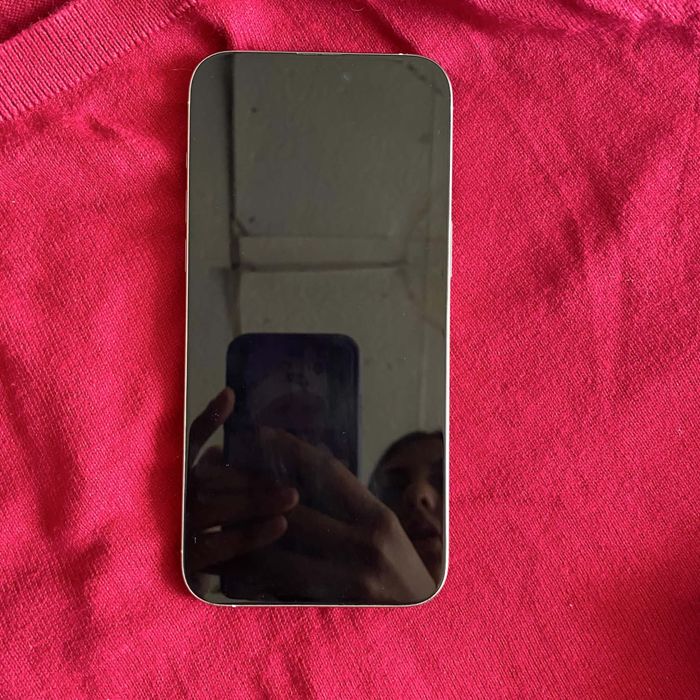 Vand iphone 15 pro max mai multe detelii in privat