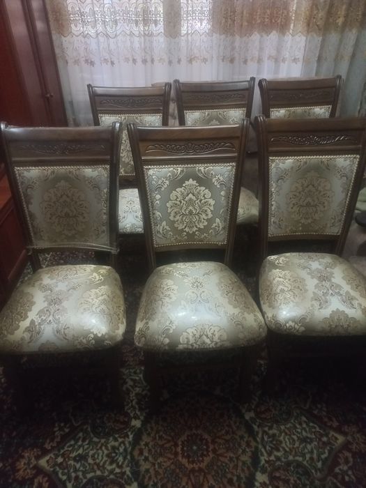 Прадаётся стул новий   сотилади