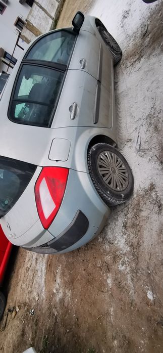 Capota bara far stanga dreapta Renault megane 2