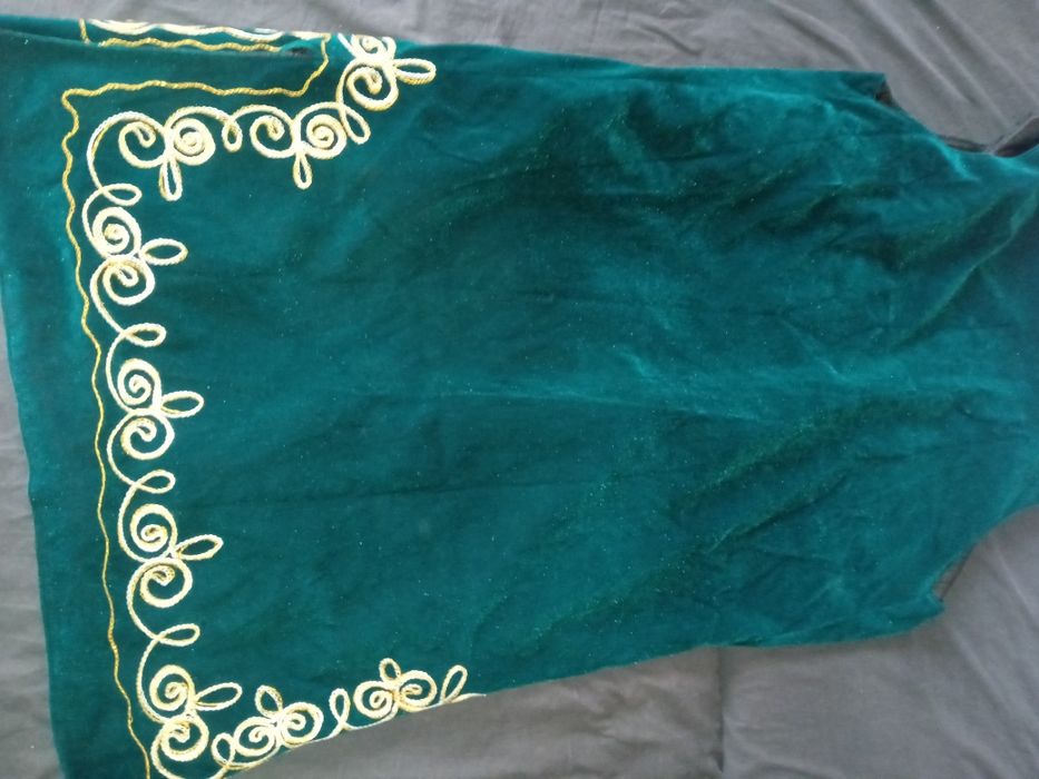 Чапаны женские 2 штуки