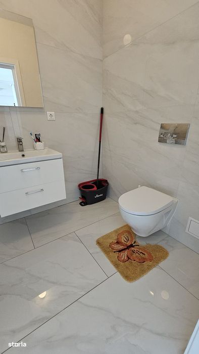 Închiriez Apartament 3 camere -Direct Proprietar- Rezidențial Vest