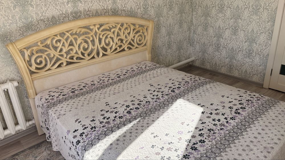 Продам Спальный гарнитур