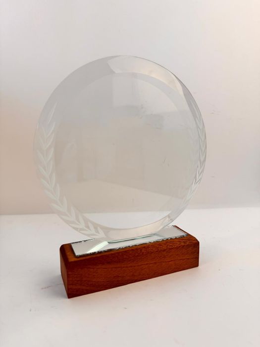 Статуэтка для праздников и соревнования