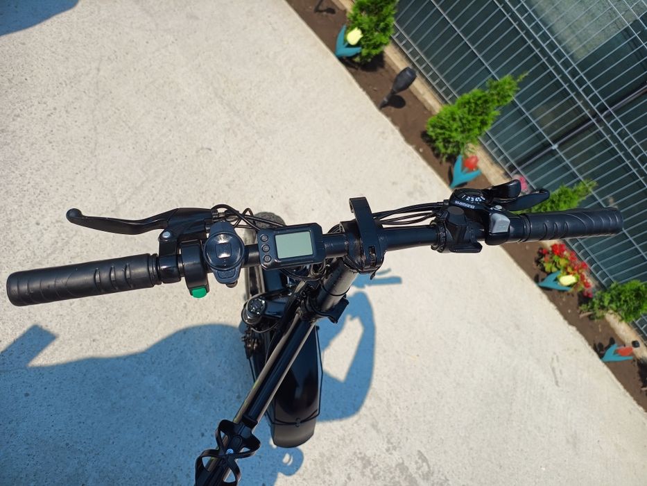 Vând bicicleta electrica  VTA