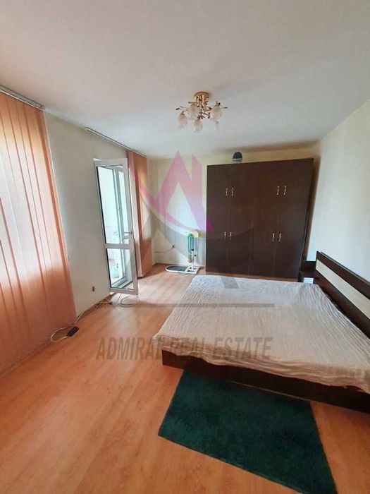 Дава се под наем Тристаен апартамент в Варна, Изгрев - 90 кв.м за 325 € - Снимка #2